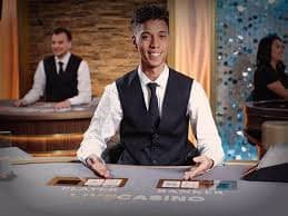 Ruang olahraga dan hiburan virtual betplay138